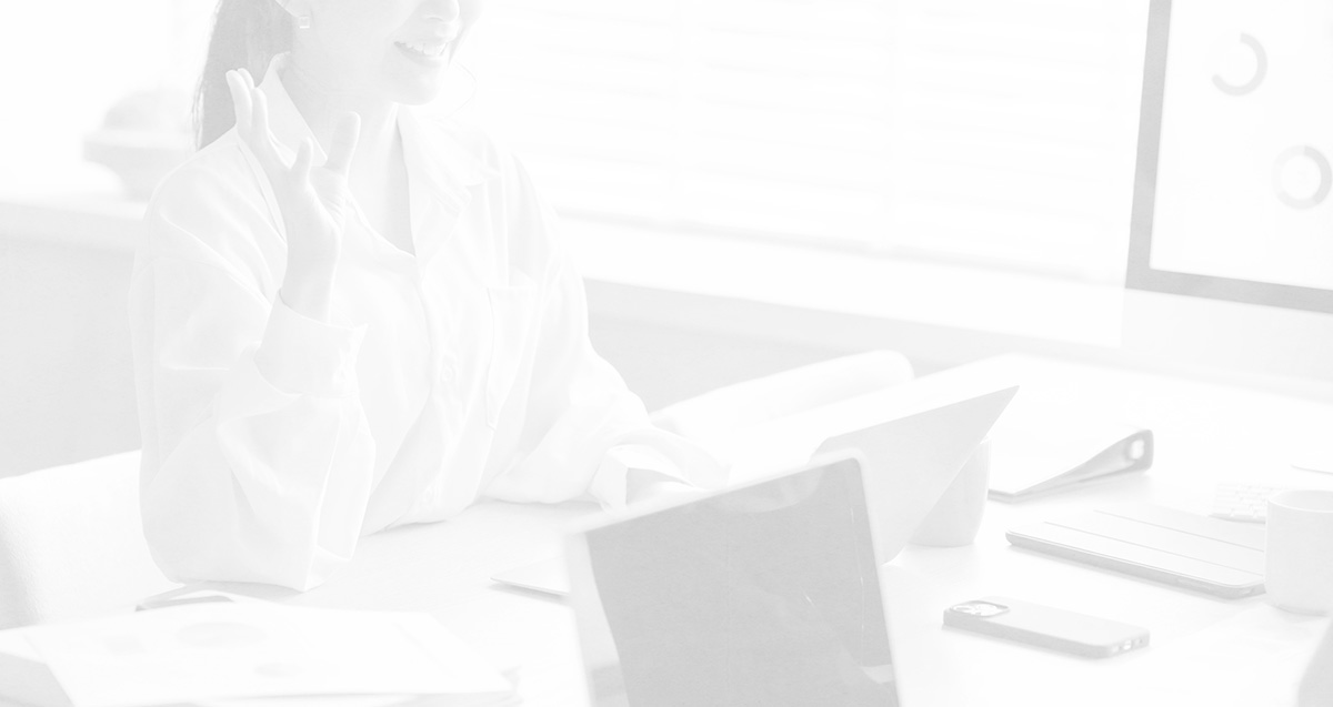 打ち合わせ、相談中の写真